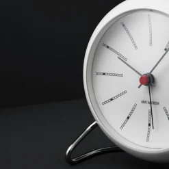 Arne Jacobsen Bankers Bordur Ø11 cm hvid | Køb her Hot