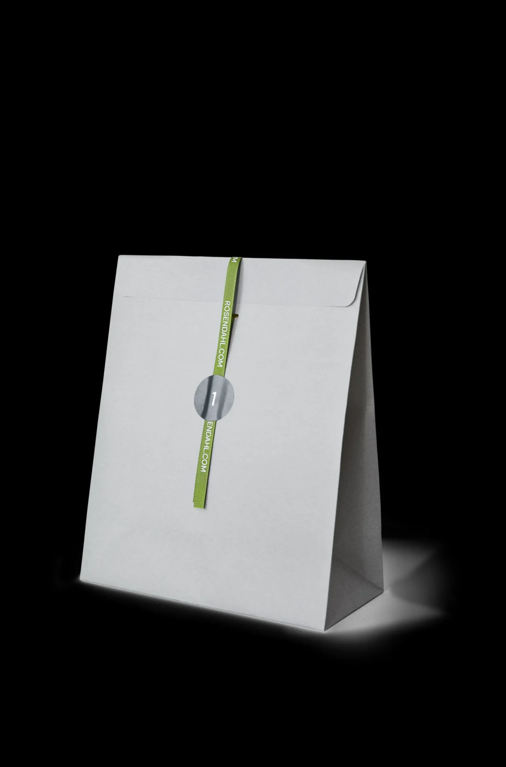 Kay Bojesen Adventskalender 2024 i grå fra serien Giftbox Best