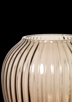 Kähler Vase H18.5 cm i træ fra serien Hammershøi | Køb her Best