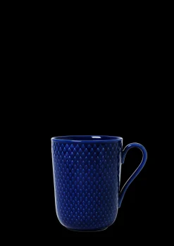 Lyngby Porcelæn Rhombe Color Krus med hank 33 cl mørk blå Best