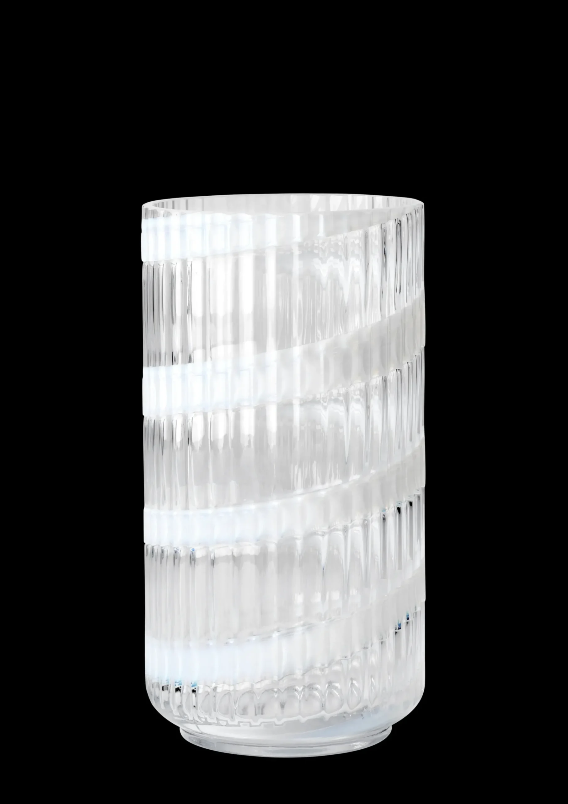 Lyngby Porcelæn Vase H20.5 cm swirl hvid mundblæst glas Hot