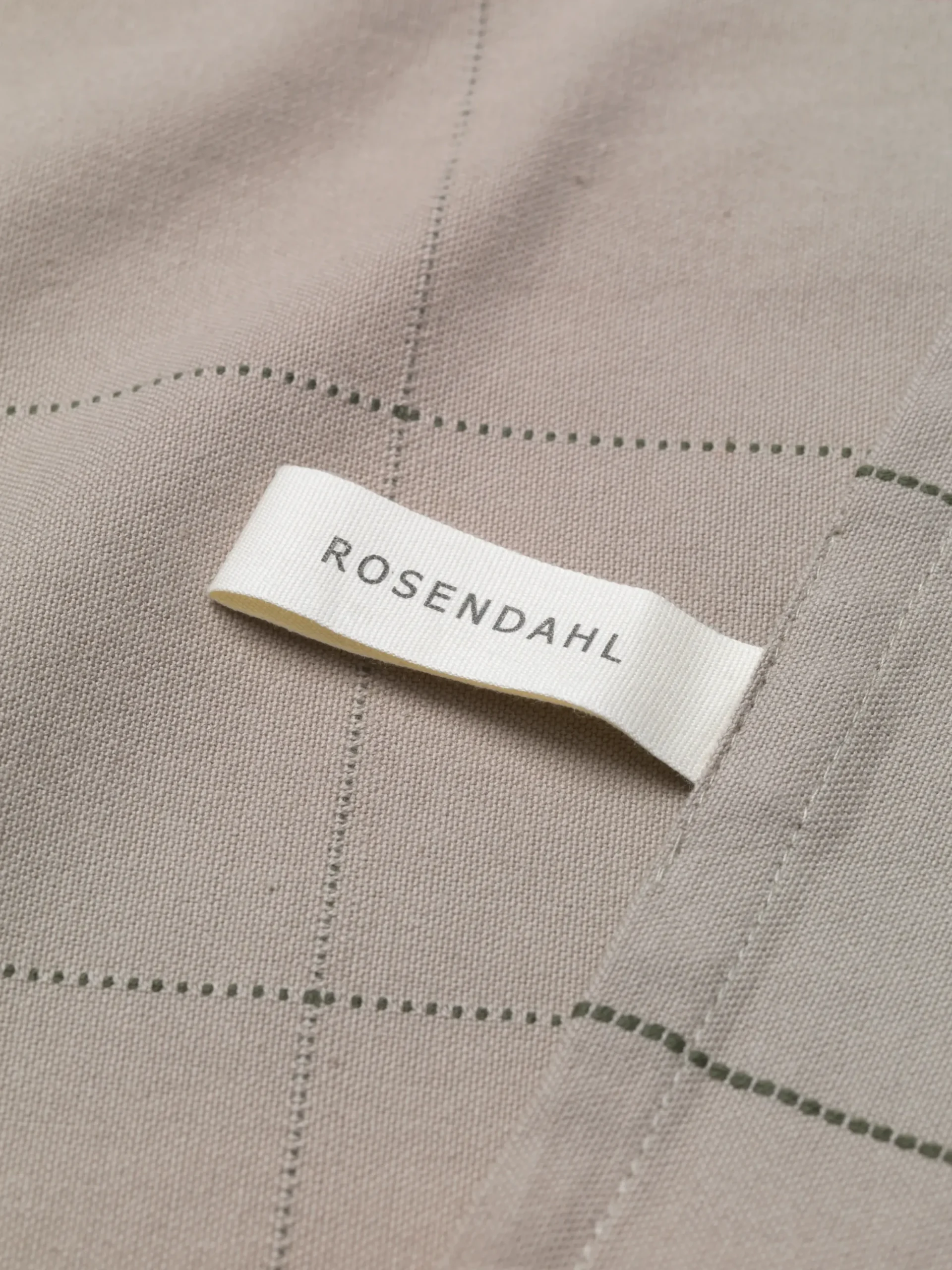 Rosendahl Textiles Gamma Viskestykke mørk sand | Køb her Online